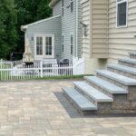 12 Eye Catching Paver Steps Against House?