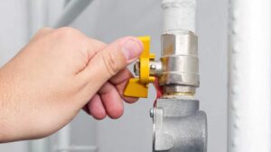 how long does it take to drain a water heater?